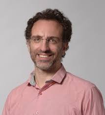 Comunicador de radio y tv. Dr Victor Adrian Braberman Lafhis