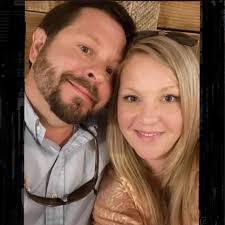 Ashley Winburn's Instagram, Twitter & Facebook