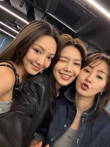 😇 KHÔNG GIỠN: NHÓM NHỎ HYORISOO (SNSD) SẼ CHÍNH THỨC DEBUT VỚI BÀI HÁT  MANG TÊN "SKIBIDI" VÀO 31/8
