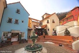 The european affairs alliance (eaa) is a strategic cooperation between four companies highly specialised in eu affairs and eu funding programmes. A Small Korean Town S European Affair