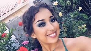 Community gathers to support teen fighting for her life