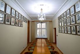 Zapraszamy do merytorycznej i kulturalnej dyskusji. Plik Sala Konferencyjna Ministerstwo Edukacji Narodowej Al Szucha 25 Jpg Wikipedia Wolna Encyklopedia