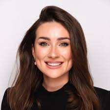 Emma Monteith's Instagram, Twitter & Facebook