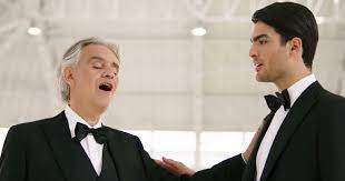Jun 10, 2020 · matteo bocelli is the son of singer andrea bocelli from his first marriage. Andrea Bocelli And Son Put Stunning Opera Twist On Christmas Classic