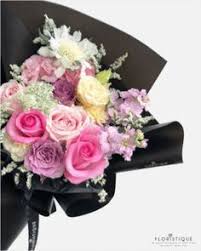 The best flower delivery services in singapore have you it also offers bloom boxes where flowers are presented in beautiful and elegant round boxes so not at local florist little flower hut. 8 Online Flowers Ideas Flower Delivery Flowers Flowers Online