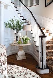 A Common Thread Home Design Magazine Foyer Table Decor Staircase Decor Foyer Furniture