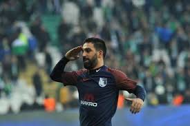 Arda turan, 33, from turkey galatasaray sk, since 2020 left winger market value: Arda Turan Terancam Dipenjara 12 Setengah Tahun Setelah Tembakan Pistol Di Rumah Sakit Semua Halaman Bolastylo Bolasport Com