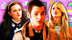 Gossip Girl Brilliantly Hinted At Her Real Identity In The First Episode (&  You Totally Missed It)