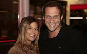 A filha de carlos cruz partilhou uma foto com liliana aguiar e a sua barriguinha. Jose Carlos Pereira Revelada A Identidade Da Nova Namorada Do Ator Vip Pt