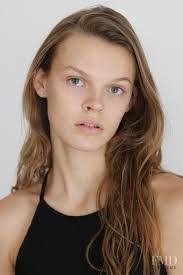 Cara Taylor's Instagram, Twitter & Facebook