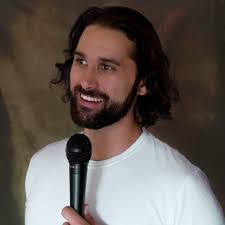 Aaron Fifield's Instagram, Twitter & Facebook