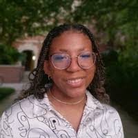 Selena Cobb's Instagram, Twitter & Facebook