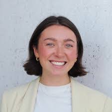 Mallory Goldberg's Instagram, Twitter & Facebook