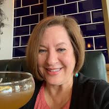 Laura Saul Edwards (@edwardslaurasaul)