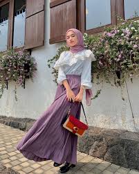 Brokat mix organza warna soft pink. 25k Likes 87 Comments Adiva Selsa Adiva Selsa On Instagram Aaakk Lilac Rok Plisket Ku Match Gaya Model Pakaian Gaya Berpakaian Model Pakaian Hijab