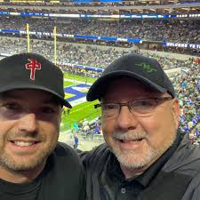 Is there pickleball near the resort?