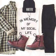 La Ninera De 5 Seconds Of Summer Editando Cap 4 Mas Ninos Que Cuidar Y Los Zapatos Si Vuelan Hipster Outfits Cool Outfits Clothes