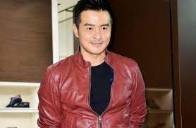 Christopher lee meng soon (李銘順 li ming shun previous name) (born 23 july 1971) is a singaporean actor, host and singer and managed under catwalk production house. Christopher Lee And Fann Wong Love To Have A Baby No 2 Asianpopnews