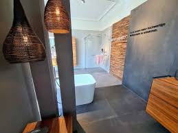 See unbiased reviews of le buffet wandsbek, one of 3,634 hamburg restaurants listed on tripadvisor. Fliesengrosshandel Aug Hohne Sohne Der Showroom Am Standort Altona Fliesenprofi