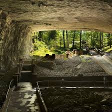 Cathedral Caverns State Park | Alapark