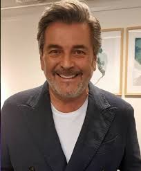 Good morning 🙂 Wishing all of you lovely start of weekend with wonderful  romantic mood, sunny weather and magical voice of our beloved Thomas ❤️ May  your the most cherished dreams come true 👍💗💕