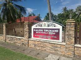 Tragedi hitam kota kuala muda dipamerkan di galeri kota kuala muda. J O M R O N D A Galeri Tsunami Kuala Muda