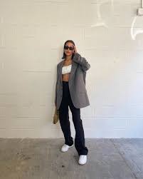 I Wear A Blazer Almost Every Day 43 Outfits I Saved On Instagram To Keep My Look Fresh Blazer Outfits Casual Blazer Outfits For Women Blazer Outfits