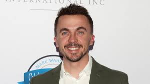Frankie Muniz Remembers 'Sacrifice' His Family Made For His Career