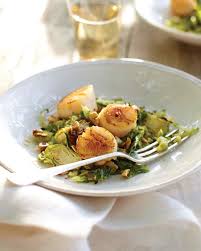 почему нельзя ходить в туалет если проснулись среди ночи Seared Scallops With Roasted Brussels Sprouts And Hazelnut Vinaigrette Recipe Scallop Recipes Vinaigrette Recipes Sprout Recipes
