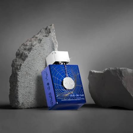 💙✨ Armaf Club De Nuit Iconic 200ml 🌊 Una fragancia masculina fresca,  elegante y moderna que destaca por su combinación de notas cítricas,  aromáticas y amaderadas. 🍋🌿 Su aroma transmite confianza, sofisticación