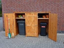 Imprägniertes holz hält einige jahre, sollte jedoch immer wieder mit holzschutzmitteln behandelt werden. Mulltonnenschrank Greta I Honigbraun Kiefer 250x101x161cm Gartenschrank Gerateschrank Garten Beauty Scouts Ihr Wohnexperte