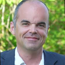 Céline Gaudin sur LinkedIn : Ça cogite grave à CCI FORMATION 🤯  Brainstorming en sous-groupe pour des…