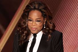 Oprah Winfrey Wears Menswear-Inspired Outfit for Oscars 2025 | Photos