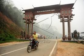 Check spelling or type a new query. Pintu Gerbang Perbatasan Trans Kalimantan