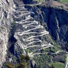 Route De Cordones Montvernier Natureza Dicas De Ciclismo Alpes