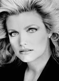 Victoria Barrett's Instagram, Twitter & Facebook