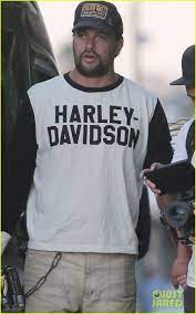 Jason Momoa Attends A Harley Davidson Dealership Event Photo 4323709 Jason Momoa Pictures Just Jared