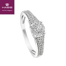 Over the years, diamonds have seen some beautiful craftsmanship that has enhanced the and with affordable diamond ring prices you just can't resist buying one! Habib Melys Diamond Ring Shopee Malaysia