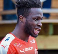 Mittback förlänger med Nyköping