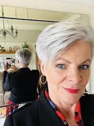 From 👇🏼 to …………………………………👇🏼👇🏼👇🏼