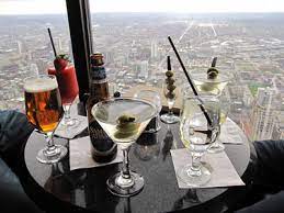 Chicago (cbs) — thousands of families visit the former john hancock building every year as it is a tourist hotspot; Signature Lounge Chicago Bar Project Reviews