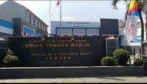 Demikianlah berita lowongan kerja jember terbaru untuk bulan ini yang dapat kami sampaikan untuk sobat pengunjung setia www.gingsul.com, website info lowongan kerja terbaru dan terkini seluruh indonesia. Pelamar Kerja Masih Pilih Pilih Fakta Jember