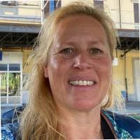 200+ Profile mit dem Suchbegriff „Strehlow“