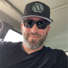 Nicholas Prater's Instagram, Twitter & Facebook