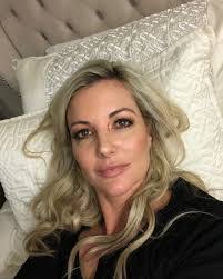 Allison Compton's Instagram, Twitter & Facebook