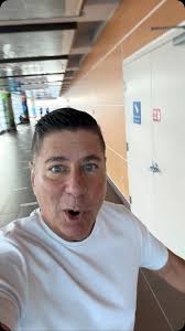 Ya a punto de salir ✈️ preparate Orlando y Tampa nos vemos en unas pocas  horas 🇵🇷👊🎤 @pietix