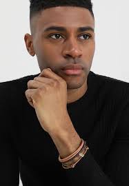 Basic Women's T-Shirt with Logo at Back Neck