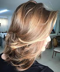 Medium length hairstyles and haircuts tend to suit all face shapes; 50 Best Medium Length Hairstyles For 2021 Hair Adviser