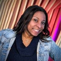 Ashley Zeno's Instagram, Twitter & Facebook