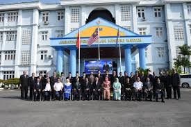 9,485 likes · 1,225 talking about this · 5,877 were here. Kpm On Twitter Lawatan Kerja Yb Mahdzirkhalid Ke Jabatan Pendidikan Negeri Kedah Pkamalanathan Drmadinah Http T Co Bc1hf9khkn